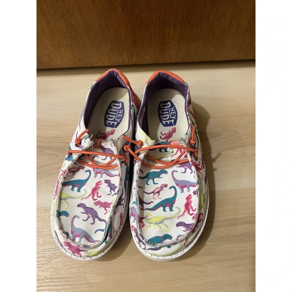 Hey Dude Wendy Youth White‎ Dino Print Slip On Shoe US 2